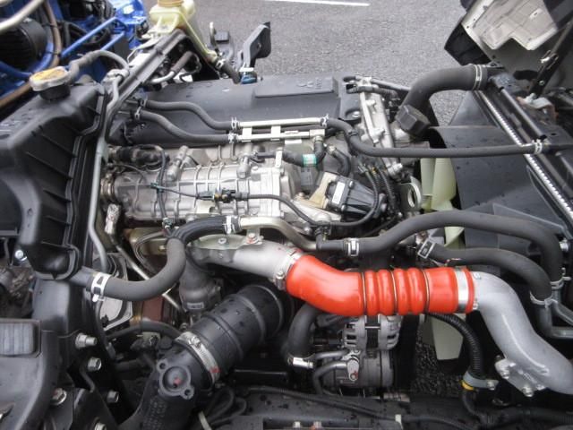 Mitsubishi CANTER 2020-07 2385589-18