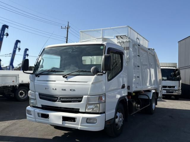 Mitsubishi CANTER 2015-06 2385596-0