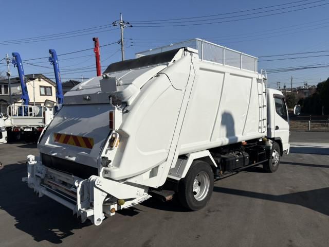 Mitsubishi CANTER 2015-06 2385596-2