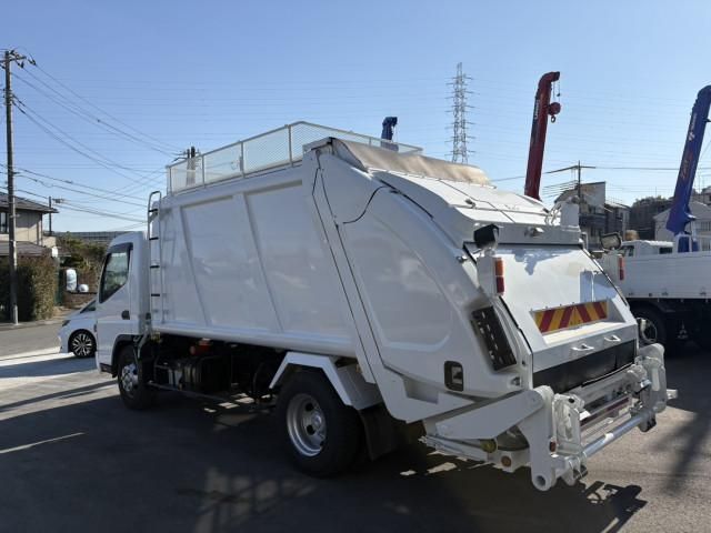 Mitsubishi CANTER 2015-06 2385596-3