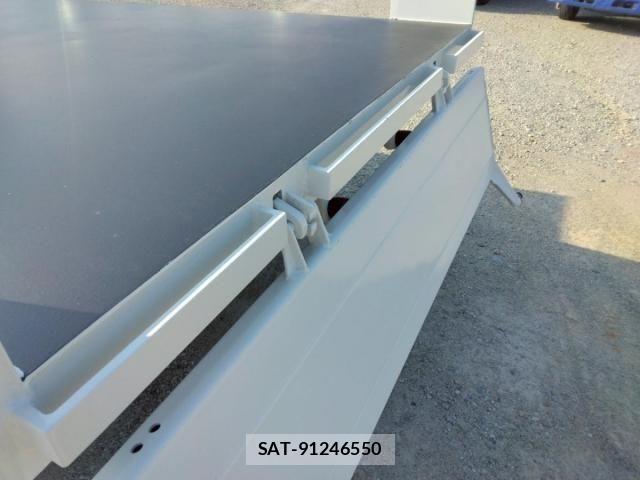 Mitsubishi CANTER 2006-03 2445613-27