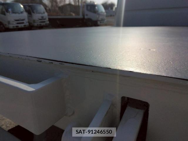 Mitsubishi CANTER 2006-03 2445613-28