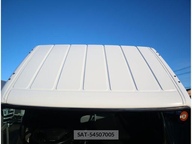 Mitsubishi CANTER 2017-09 2661148-27