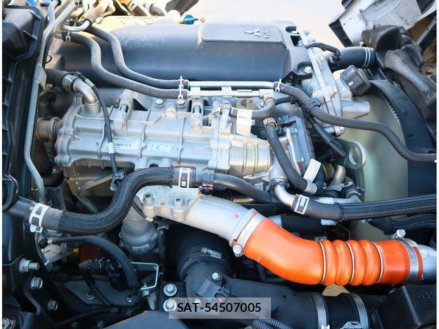 Mitsubishi CANTER 2017-09 2661148-28