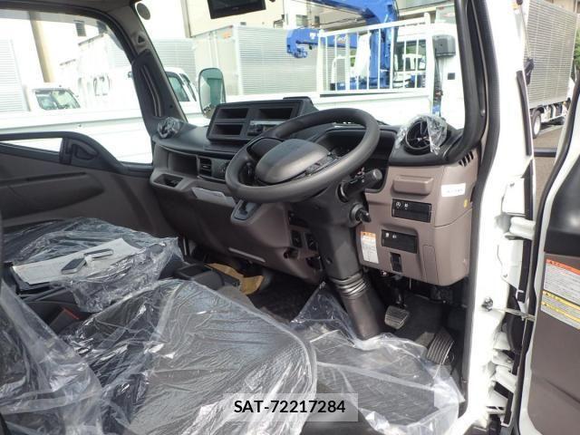 Mitsubishi CANTER 2025-09 2661153-11
