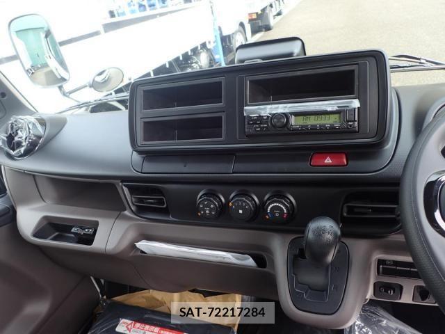 Mitsubishi CANTER 2025-09 2661153-14