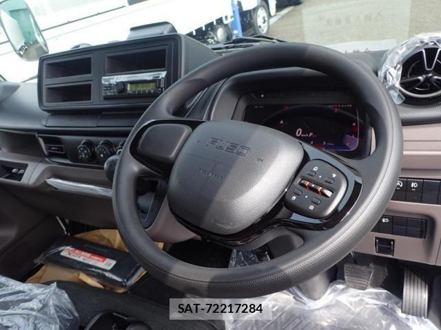 Mitsubishi CANTER 2025-09 2661153-17