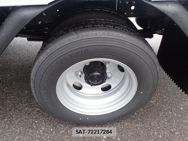Mitsubishi CANTER 2025-09 2661153-27