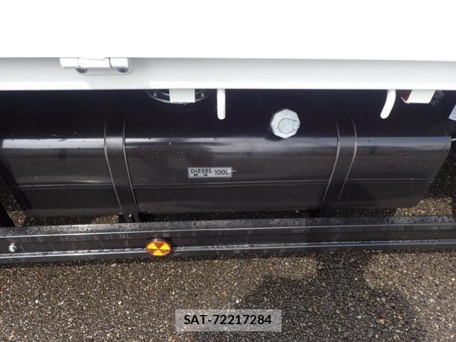 Mitsubishi CANTER 2025-09 2661153-5