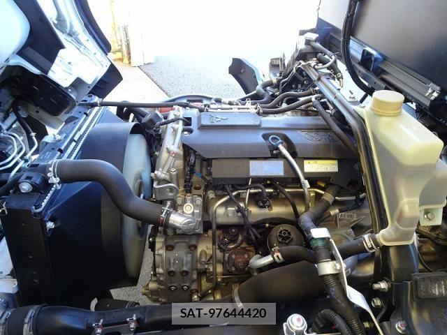 Mitsubishi CANTER 2019-03 2776212-12