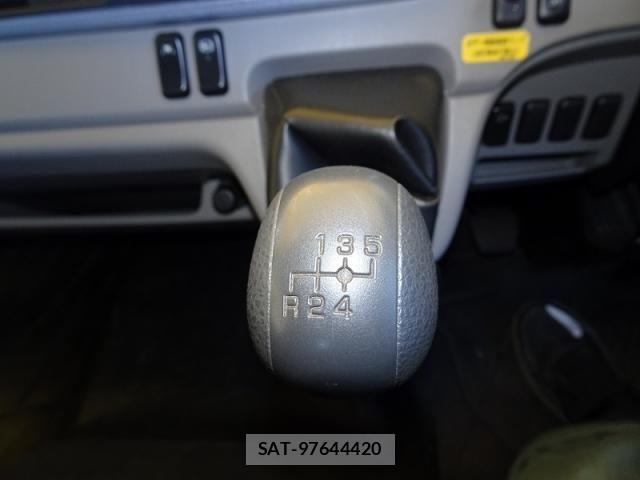Mitsubishi CANTER 2019-03 2776212-22