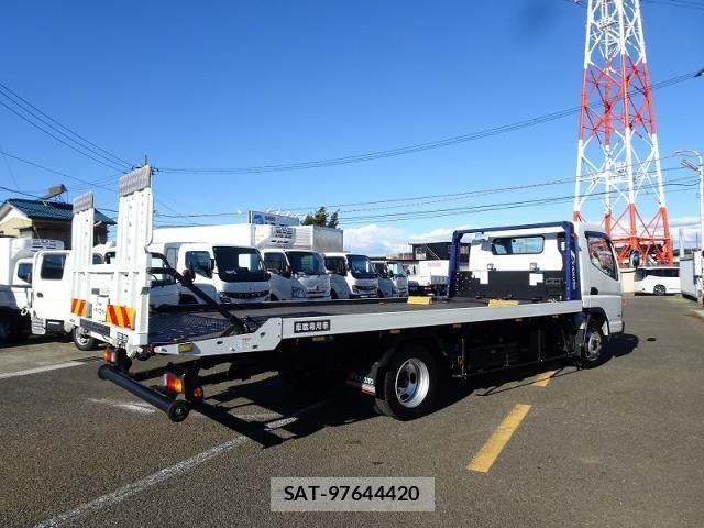 Mitsubishi CANTER 2019-03 2776212-6