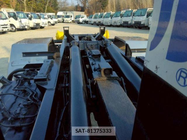 Mitsubishi CANTER 2005-09 2958974-22