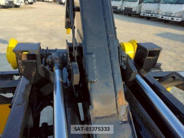 Mitsubishi CANTER 2005-09 2958974-26