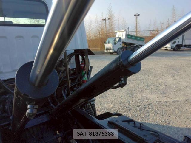 Mitsubishi CANTER 2005-09 2958974-27