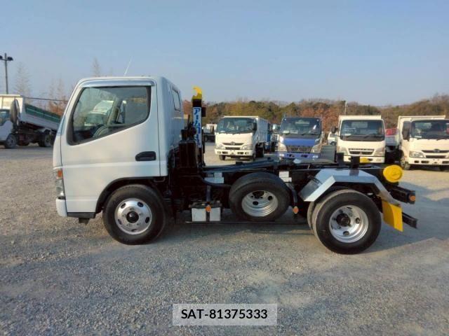 Mitsubishi CANTER 2005-09 2958974-3