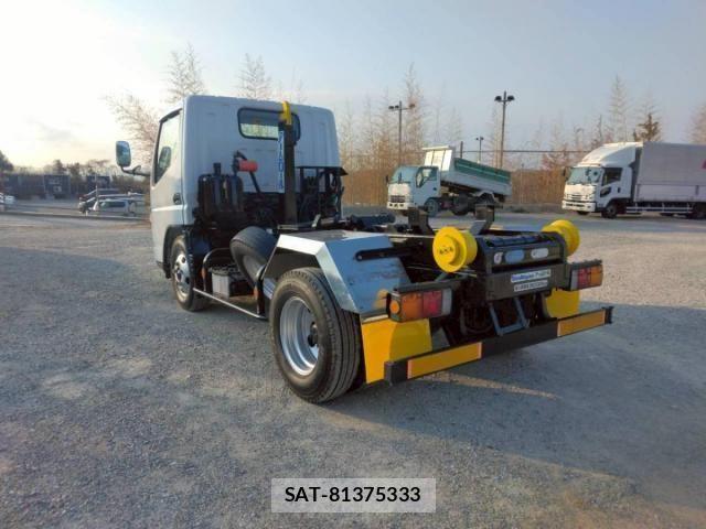 Mitsubishi CANTER 2005-09 2958974-4