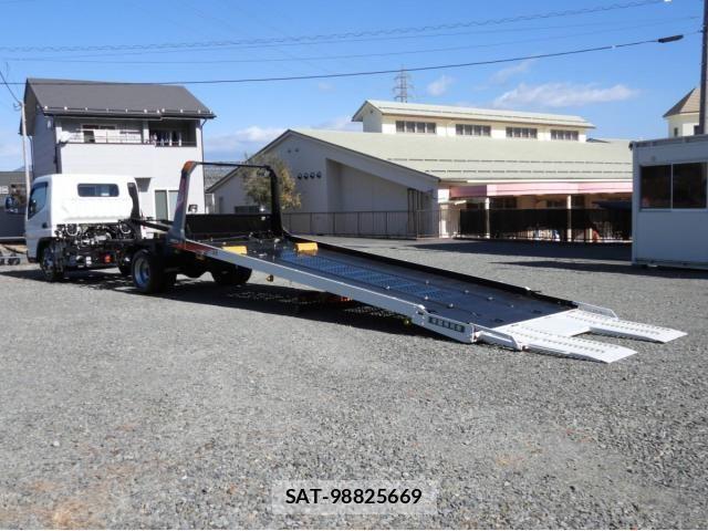 Mitsubishi CANTER 2018-10 2958965-14