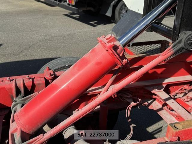Mitsubishi CANTER 2020-11 2958968-11