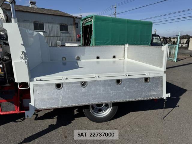 Mitsubishi CANTER 2020-11 2958968-19
