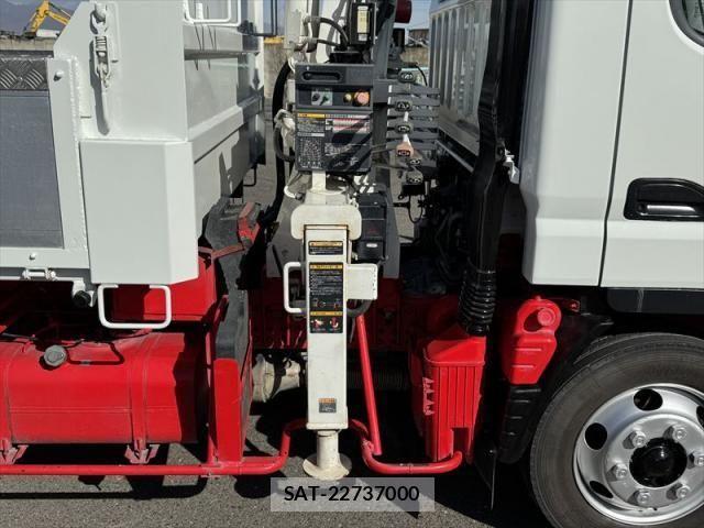 Mitsubishi CANTER 2020-11 2958968-24