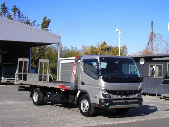 Mitsubishi CANTER 2022-06 3000746-0