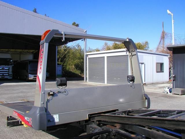 Mitsubishi CANTER 2022-06 3000746-16