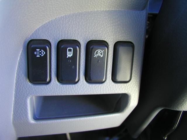 Mitsubishi CANTER 2022-06 3000746-25