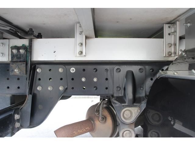 Mitsubishi CANTER 2015-09 3000749-12