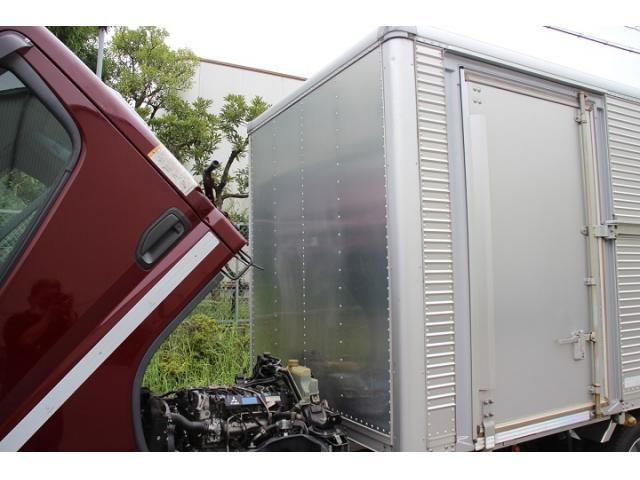 Mitsubishi CANTER 2015-09 3000749-17