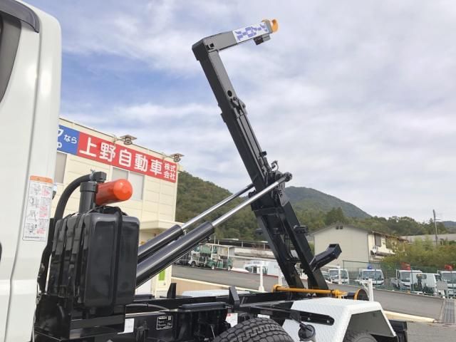 Mitsubishi CANTER 2025-10 3292639-18