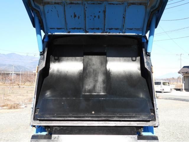Mitsubishi CANTER 2014-09 3292652-12