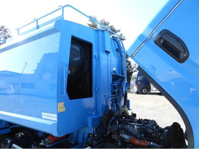 Mitsubishi CANTER 2014-09 3292652-21