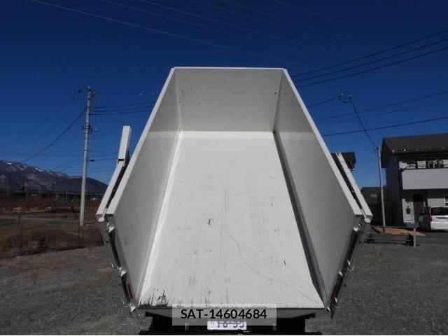 Mitsubishi CANTER 2023-05 3355985-10