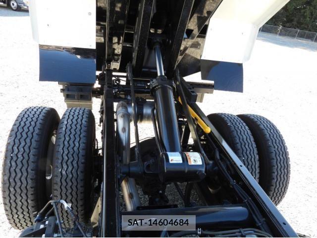 Mitsubishi CANTER 2023-05 3355985-18