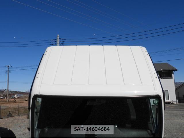 Mitsubishi CANTER 2023-05 3355985-21