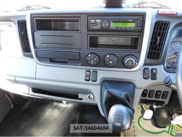 Mitsubishi CANTER 2023-05 3355985-23