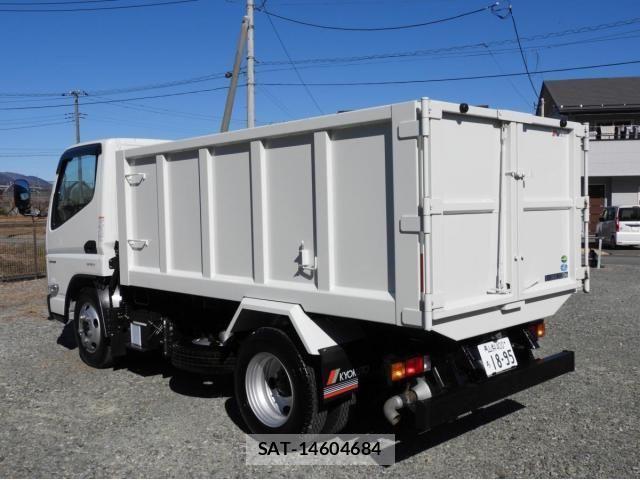 Mitsubishi CANTER 2023-05 3355985-5