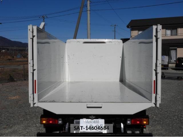 Mitsubishi CANTER 2023-05 3355985-7