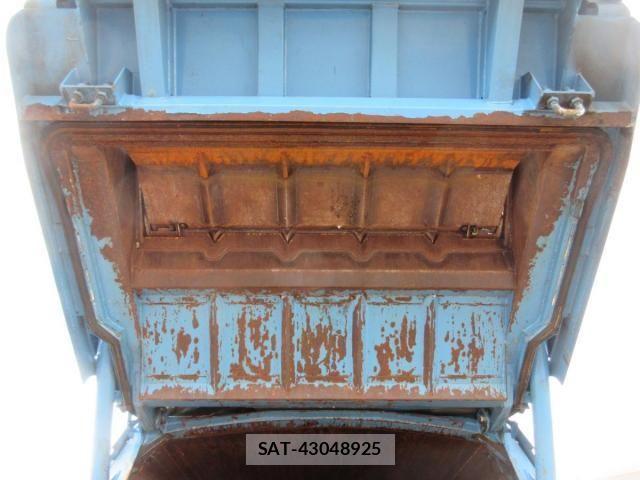 Mitsubishi CANTER 2015-06 3355993-22