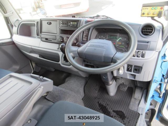 Mitsubishi CANTER 2015-06 3355993-8