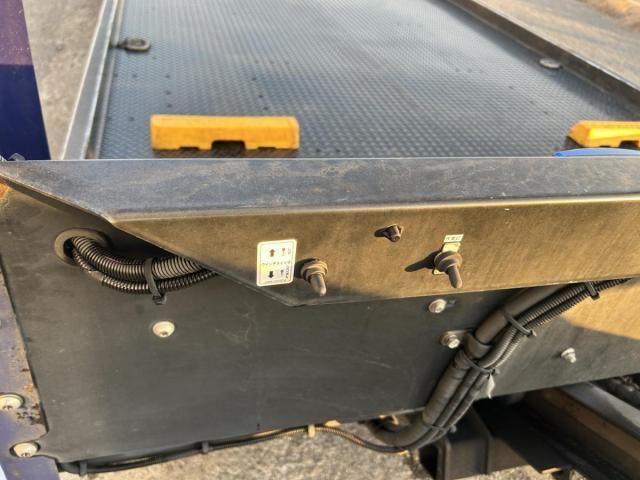 Mitsubishi CANTER 2022-01 3356727-12