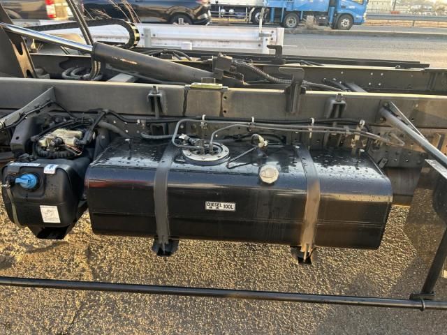 Mitsubishi CANTER 2022-01 3356727-21