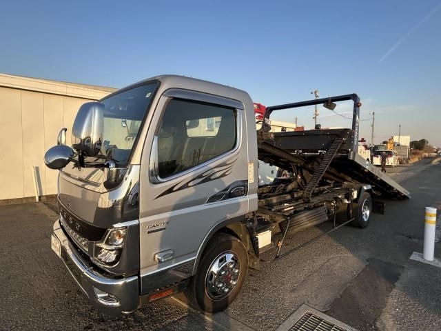 Mitsubishi CANTER 2022-01 3356727-3