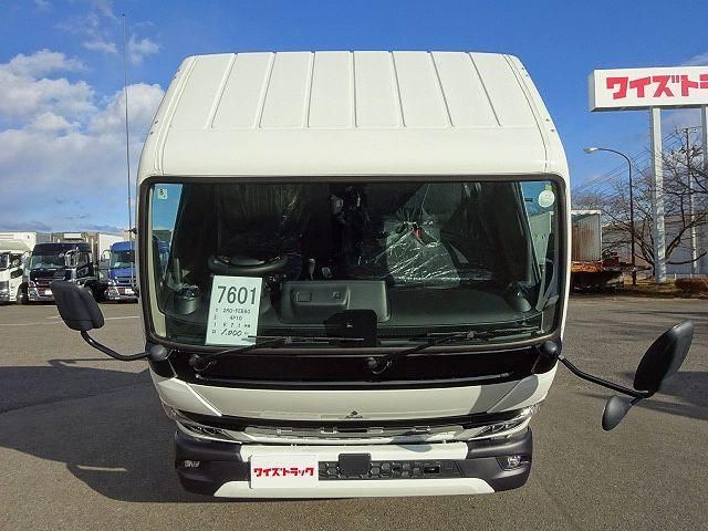 Mitsubishi CANTER 2025-08 3356725-23