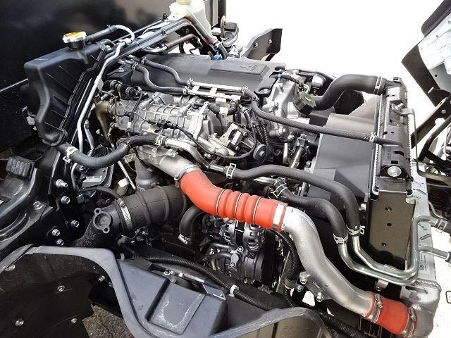 Mitsubishi CANTER 2025-08 3356725-26