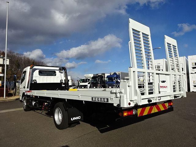 Mitsubishi CANTER 2025-08 3356725-5