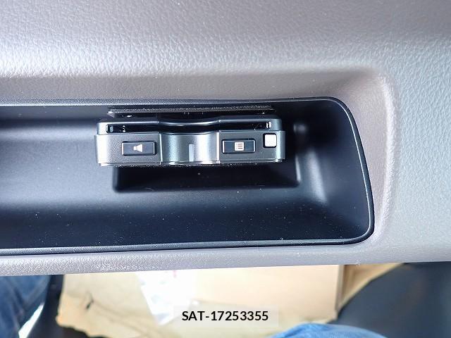 Mitsubishi CANTER 2025-10 3420556-11