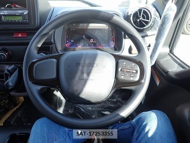 Mitsubishi CANTER 2025-10 3420556-22