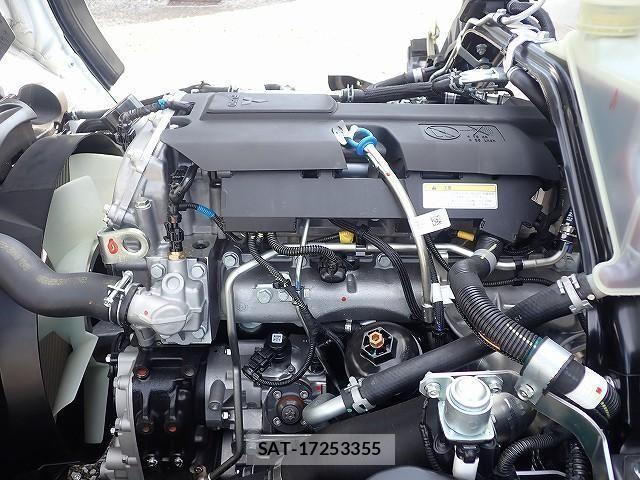 Mitsubishi CANTER 2025-10 3420556-29